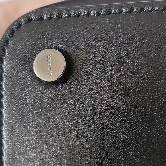 Alaia tote bag - Picture 11 of 11